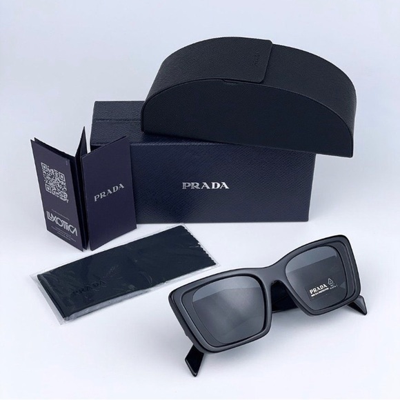 New - Prada PRO8YS 1AB5SO PR O8Y
Black Dark Gray Cat Eye
Unisex Sunglasses - Picture 12 of 12